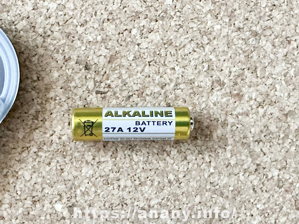 【hippo ラブマシン】リモコンに使われている電池は「A27 12Vアルカリ電池」